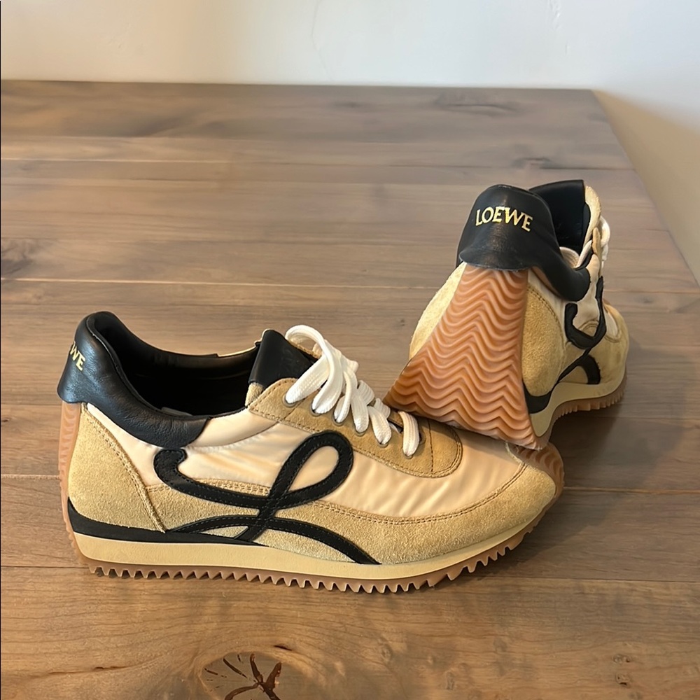 Loewe Women’s Cream and Black Sneakers